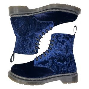 Best 25+ Deals for Velvet Doc Martens 